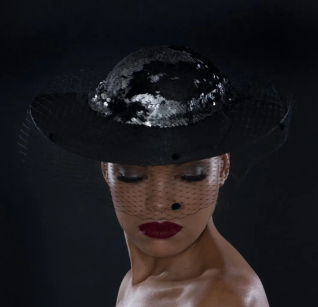 FH3330- Black Funeral Hat with Veil